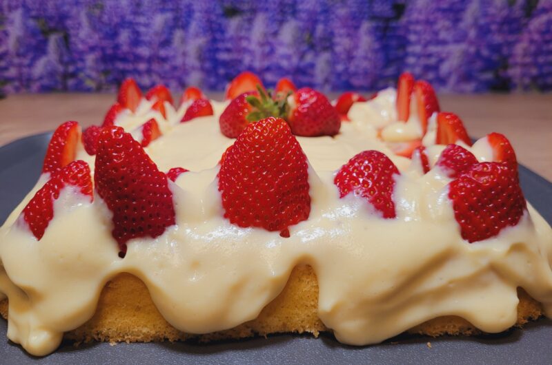 jagodno vaniljeva torta