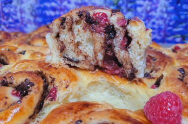 Čokoladne rolice z malinami 22 cokrol2