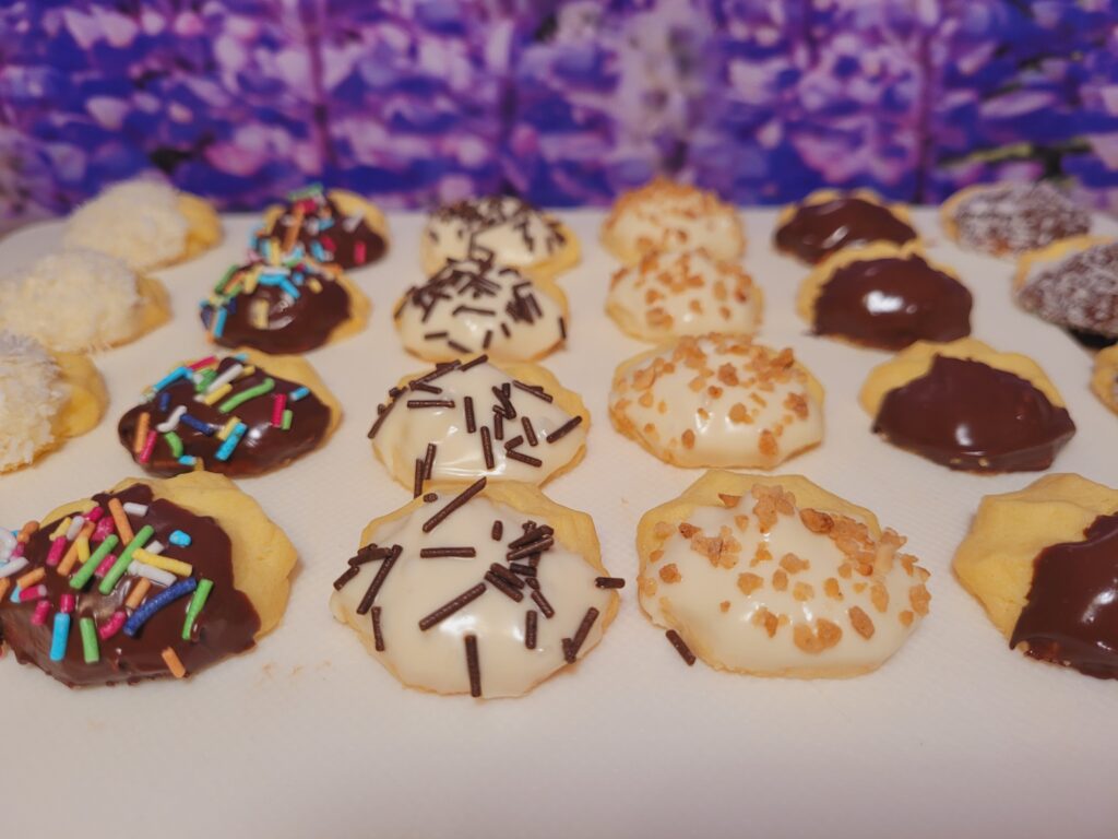 Masleni praznični piškoti 2 maslpi1