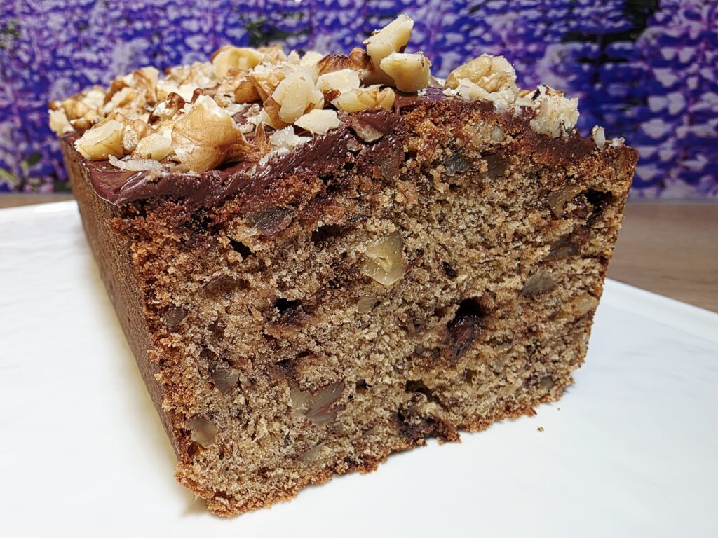bananin kruh z orehi in cokolado