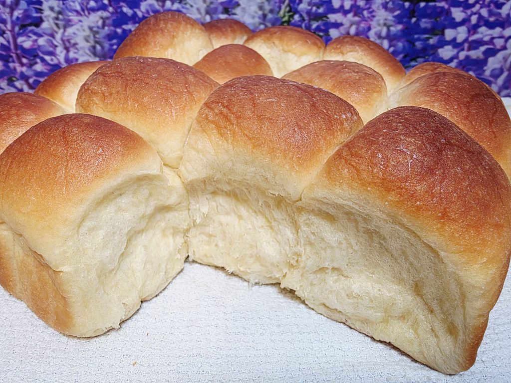 Buhteljni z marmelado 3 buhteljni z marmelado