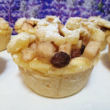 Mini kremne jabolčne pite 5 mini kremne jabolcne pite 380x380 1